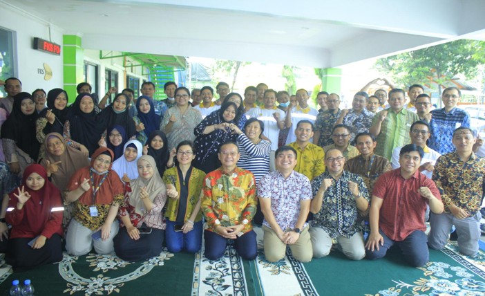 Pertemuan Rutin Manajemen